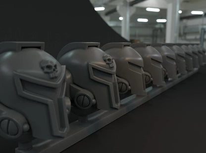 10-20x Space Knight Phobos Commando Helmets
